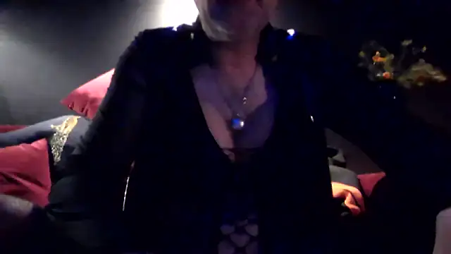 biffboff123 online show from 06/16/26, 10:23