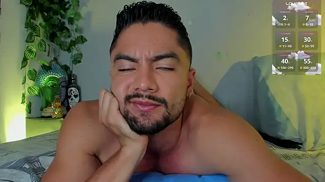 Snapshot of Jaxxon_ chatting on 02/20/25, 04:03 Jaxxon online show from 02/20/25, 04:03