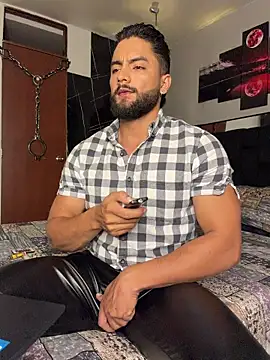 Snapshot of Jaxxon_ chatting on 02/01/26, 03:54 Jaxxon online show from 02/01/26, 03:54