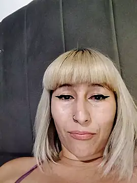 Snapshot of florecita9 chatting on 01/08/25, 11:09 florecita9 online show from 01/08/25, 11:09