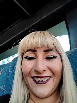 Snapshot of florecita9 chatting on 01/09/25, 08:55 florecita9 online show from 01/09/25, 08:55