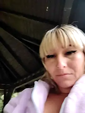 Snapshot of florecita9 chatting on 02/11/25, 08:52 florecita9 online show from 02/11/25, 08:52