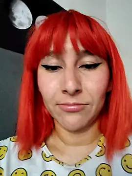 florecita9 online show from 02/05/26, 04:55