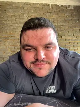 Mikey-HH online show from 10/12/25, 02:16