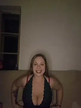 katiestevens online show from 12/21/25, 10:50