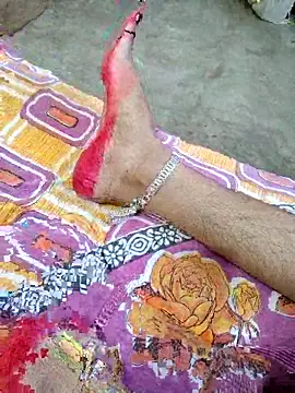 FeltedEuropium online show from 10/28/25, 09:13