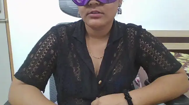 Snapshot of ammu_telugu_192 chatting on 03/11/25, 02:51 ammu telugu 192 online show from 03/11/25, 02:51