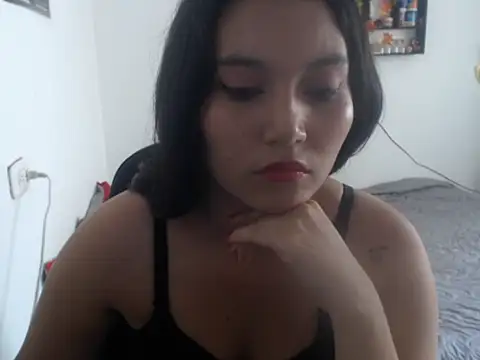 HannaKlein online show from 02/03/25, 07:10