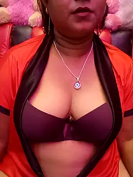 ella mariya online show from 10/08/25, 06:38