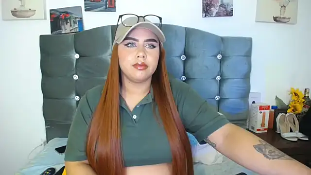 Snapshot of paytonbailey chatting on 10/22/25, 05:19 paytonbailey online show from 10/22/25, 05:19