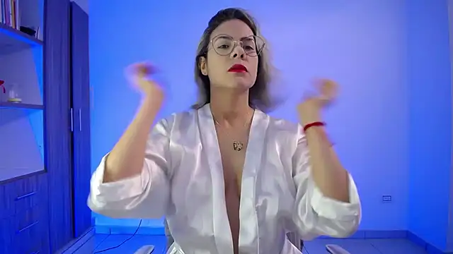 candydowson1 online show from 10/10/25, 05:23