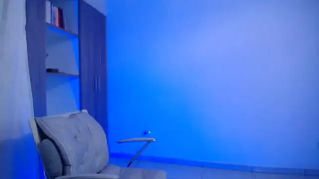 candydowson1 online show from 12/22/25, 02:36