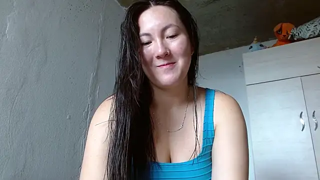 Elle Lee  online show from 07/08/26, 02:10