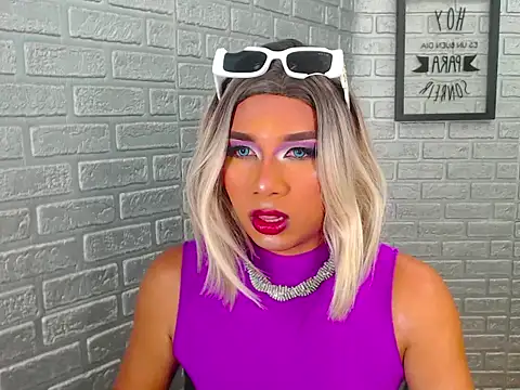 Snapshot of Antonela_Connors chatting on 09/18/25, 01:51 Antonela Connors online show from 09/18/25, 01:51