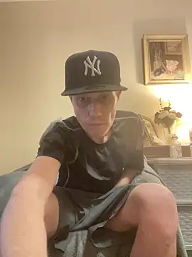 kollzCloudzz online show from 04/05/26, 07:55