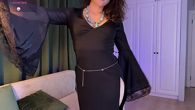 Pavlyna online show from 11/24/25, 06:29