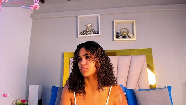 vahiolet fuentes online show from 06/23/26, 03:04