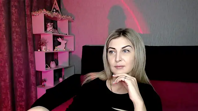 Amelia Harper online show from 12/23/24, 02:50