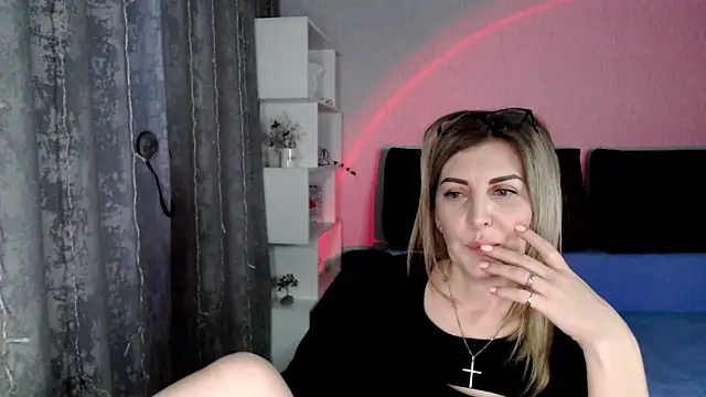 Amelia Harper online show from 03/09/25, 05:49