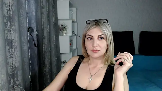 Amelia Harper online show from 03/11/25, 07:03