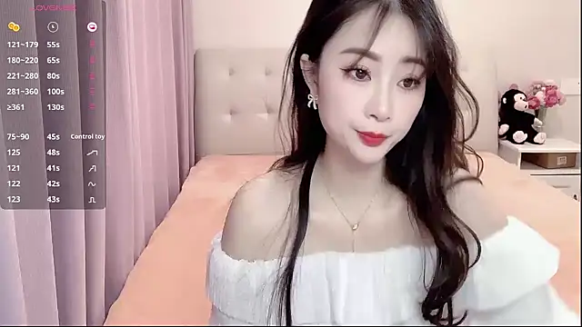 aisha123123 online show from 02/11/25, 02:46