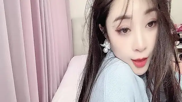 aisha123123 online show from 03/09/25, 07:56