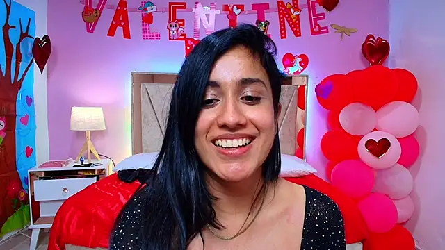 Miia harper  online show from 02/17/25, 06:15