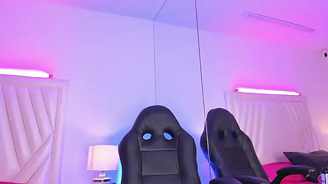 Snapshot of MavyStar chatting on 01/28/25, 03:04 MavyStar online show from 01/28/25, 03:04