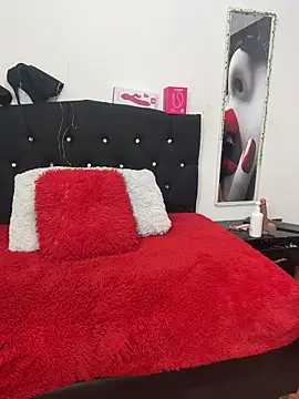 karenlennox1 online show from 01/18/26, 12:14