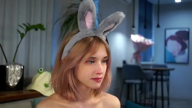 EdlinHargus online show from 02/13/25, 07:56