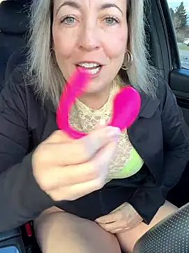 Cherry-red-xo online show from 01/09/26, 04:54