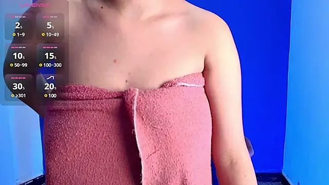 Snapshot of emilybaboo chatting on 02/18/25, 06:47 emilybaboo online show from 02/18/25, 06:47