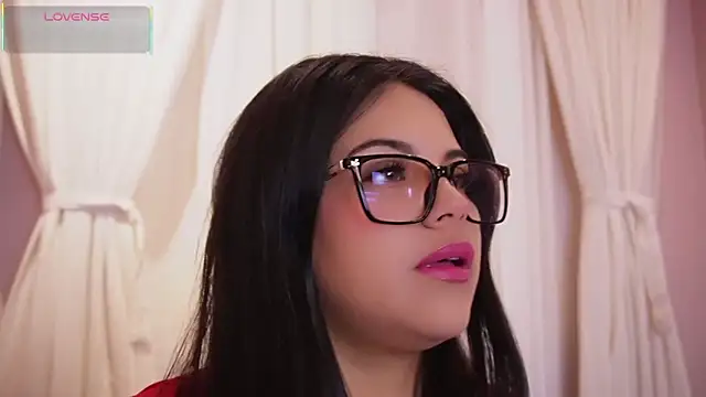 Sophia wilsonn  online show from 10/12/25, 08:35