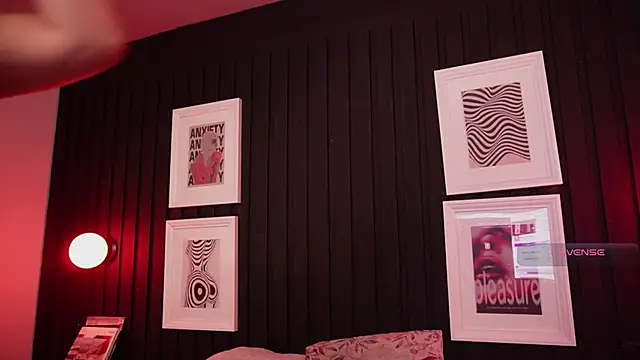 Sophia wilsonn  online show from 04/15/26, 10:44