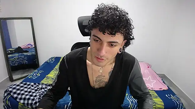 present the magic online show from 11/17/25, 01:55