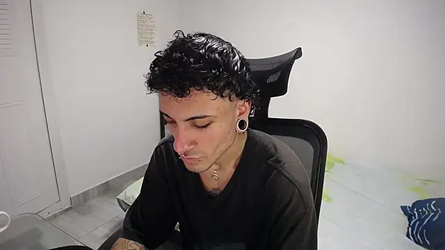 present the magic online show from 01/14/26, 08:14