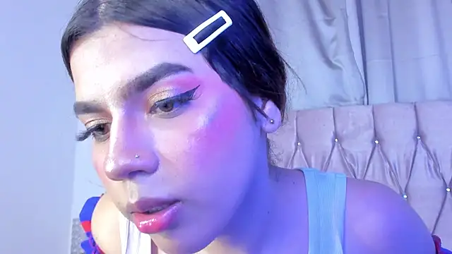 Ashley piinkk  online show from 02/06/25, 08:50