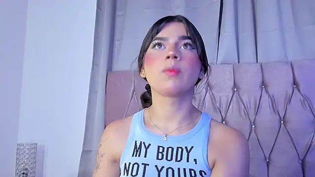 Snapshot of Ashley_piinkk_ chatting on 02/25/25, 10:58 Ashley piinkk online show from 02/25/25, 10:58