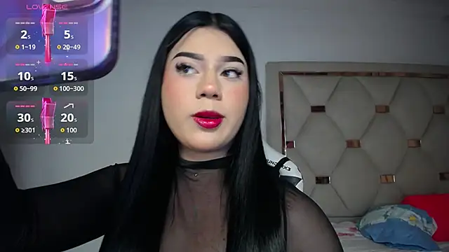 Ashley piinkk  online show from 06/05/26, 09:31