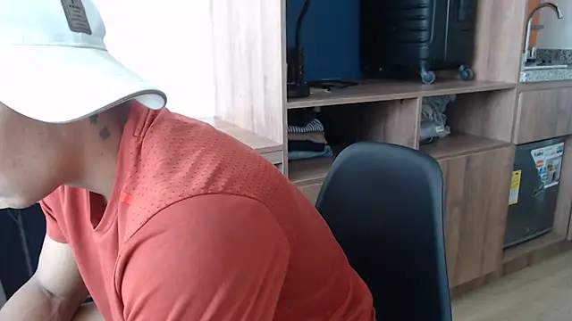 Jhonyblack 1 online show from 02/06/26, 07:17