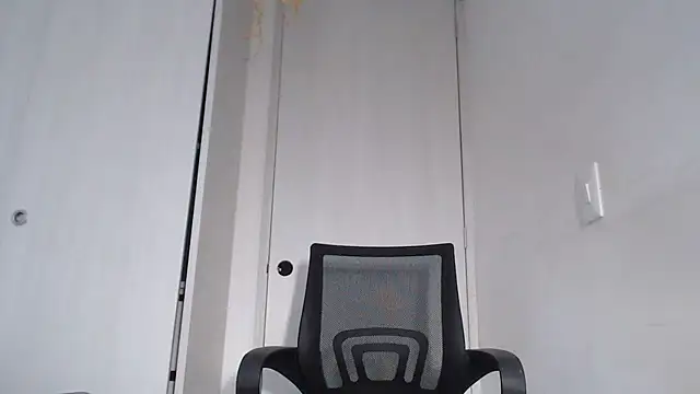 Jhonyblack 1 online show from 08/05/26, 03:48