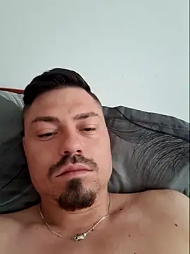 Snapshot of ionut_prince chatting on 05/09/26, 04:17 ionut prince online show from 05/09/26, 04:17