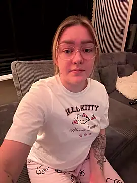 xX HotCouple Xx online show from 01/10/26, 11:09