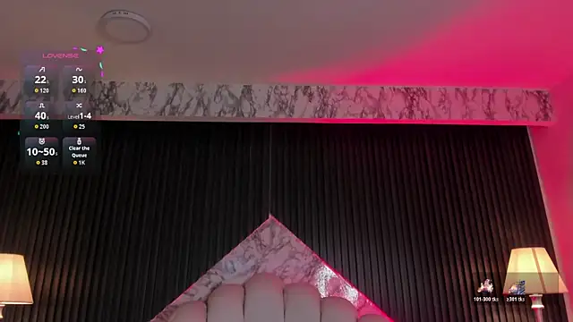 MeganDraco  online show from 11/04/25, 12:26