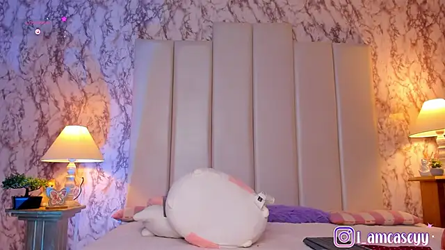 CaseyPiierce online show from 03/12/25, 06:44