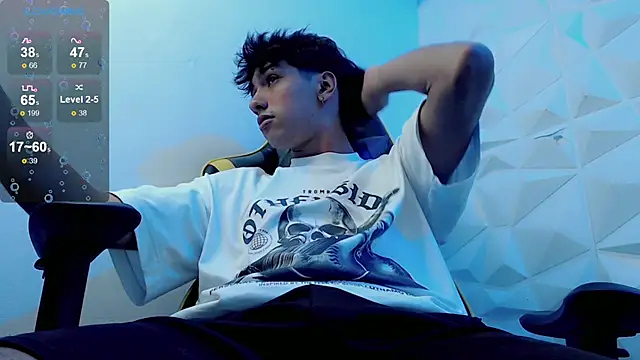 Snapshot of Jake_tripp chatting on 03/03/25, 06:26 Jake tripp online show from 03/03/25, 06:26