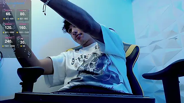 Snapshot of Jake_tripp chatting on 03/05/25, 07:05 Jake tripp online show from 03/05/25, 07:05