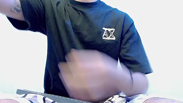 Snapshot of Jake_tripp chatting on 09/30/25, 03:22 Jake tripp online show from 09/30/25, 03:22