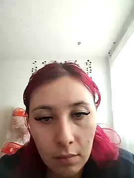 bonnie moon  online show from 12/10/24, 07:32