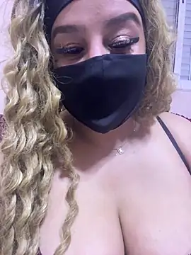 mari layali online show from 12/18/24, 01:37